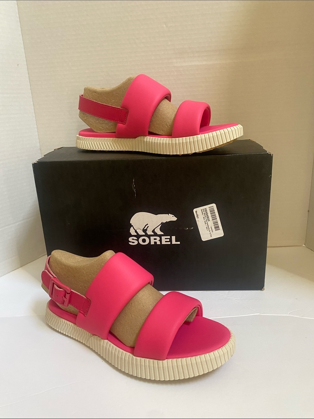 NWT Sorel Women's 7 Hot Pink ONA Streetworks puffy straps sandals shoes